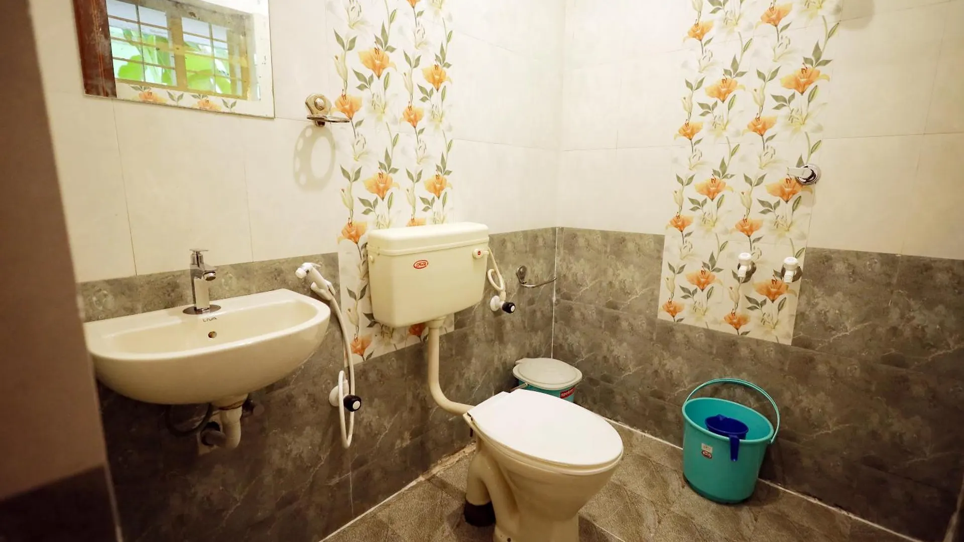Sherin Cottage Varkala Hotel